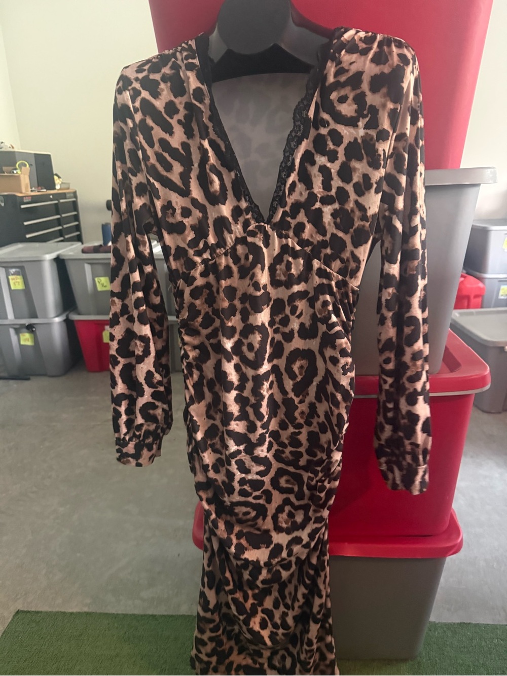 Long Sleeve Leopard Print Maxi Dress - Tan/Black p70
